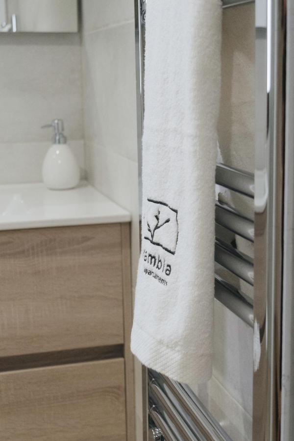 Apartaments La Rambla - Arbequina - 6 Persones Cornudella de Montsant Kültér fotó